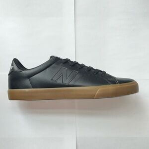 New Balance CT210 - LIMITED BLACK WITH GUM SOLES